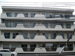 コ－ポ順外観写真