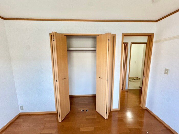 物件内観写真10　(収納)