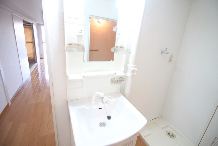 物件内観写真12　(洗面)