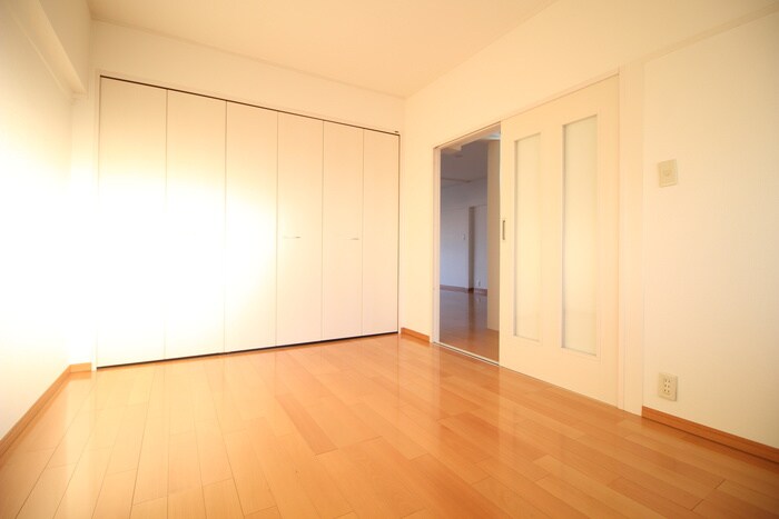 物件内観写真16　(内観写真)