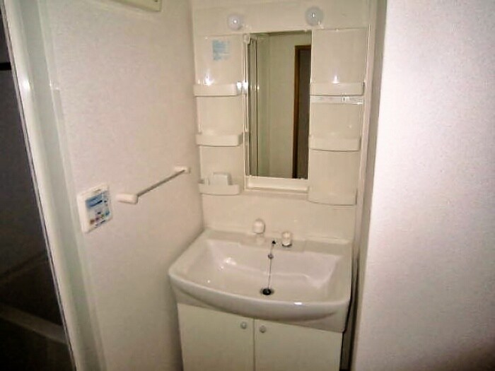 物件内観写真10　(洗面)