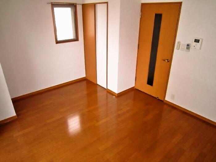 物件内観写真16　(居室)