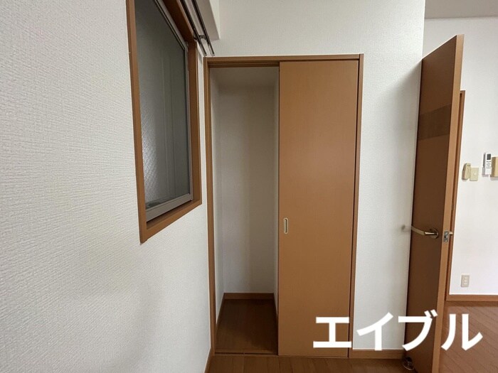 物件内観写真17　(収納)