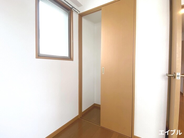 物件内観写真20　(収納)