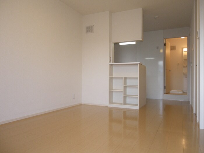 物件内観写真4　(居室)