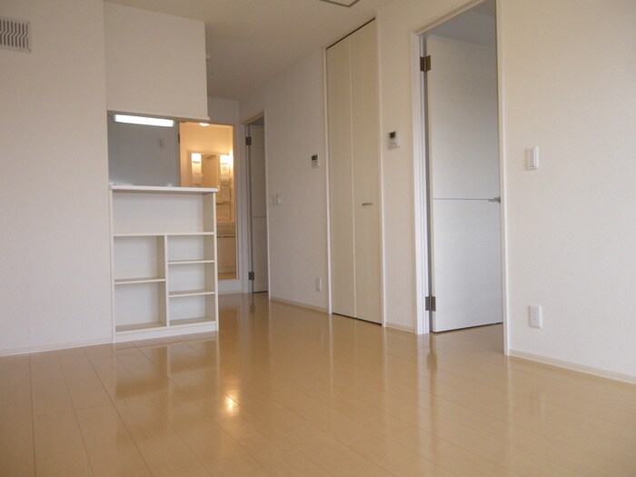 物件内観写真5　(居室)