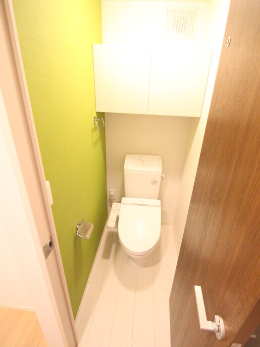 物件内観写真9　(トイレ)