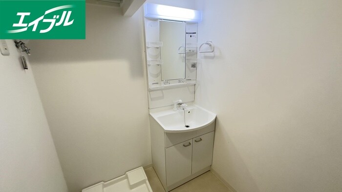 物件内観写真12　(洗面)