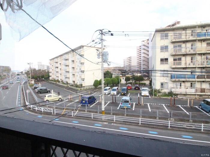 物件内観写真15　(室内からの展望)