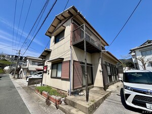 土穴4丁目貸家外観写真