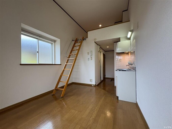 物件内観写真7　(居室)