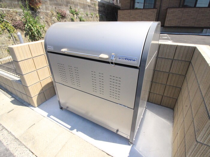 物件外観写真3　(建物設備)