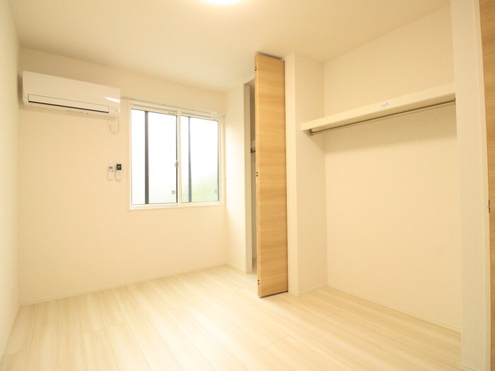 物件内観写真16　(居室)