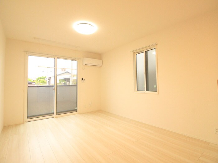 物件内観写真22　(居室)