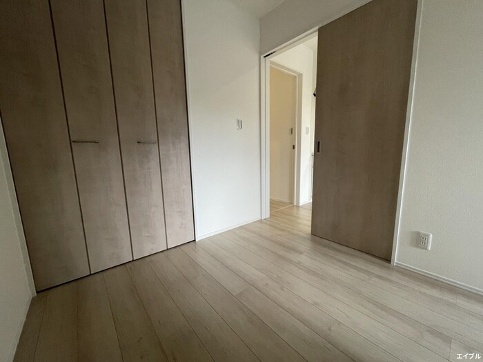 物件内観写真9　(居室)