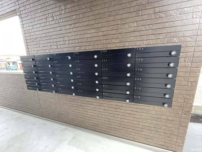 物件外観写真4　(建物設備)