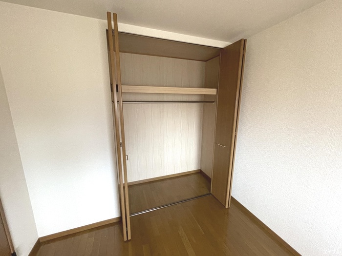 物件内観写真10　(収納)