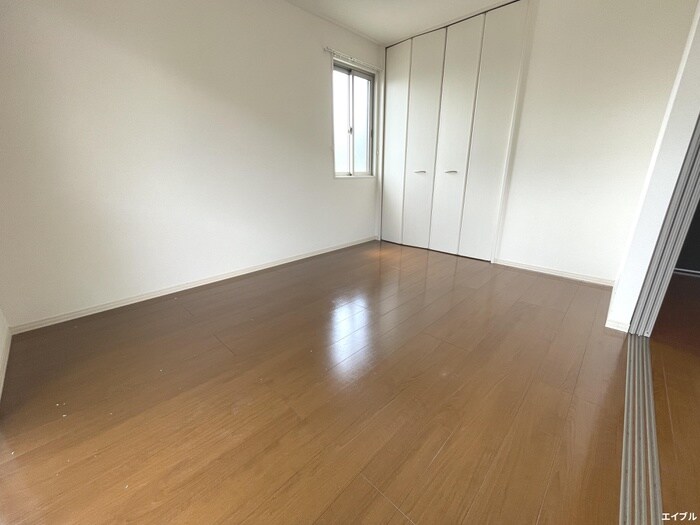 物件内観写真9　(居室)