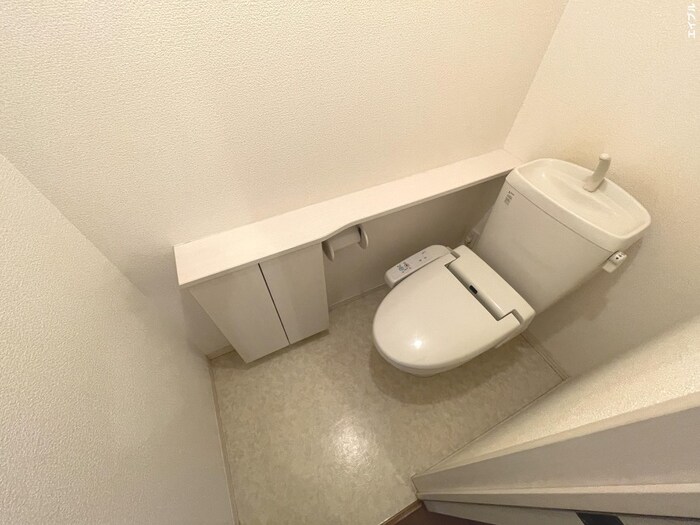 物件内観写真14　(トイレ)