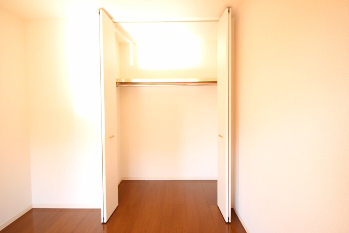 物件内観写真15　(収納)