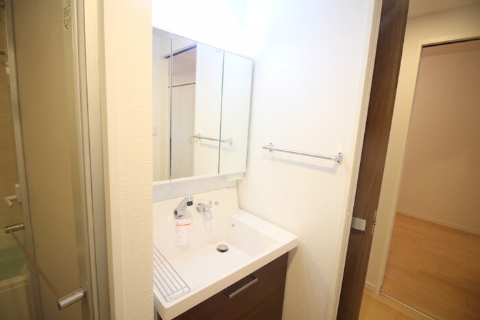 物件内観写真13　(洗面)