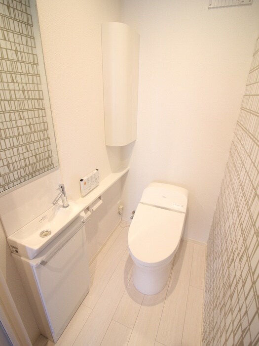 物件内観写真11　(トイレ)