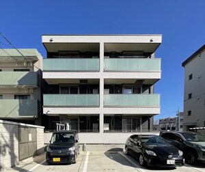 T´ｓ　Coat外観写真