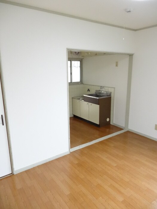 物件内観写真11　(居室)