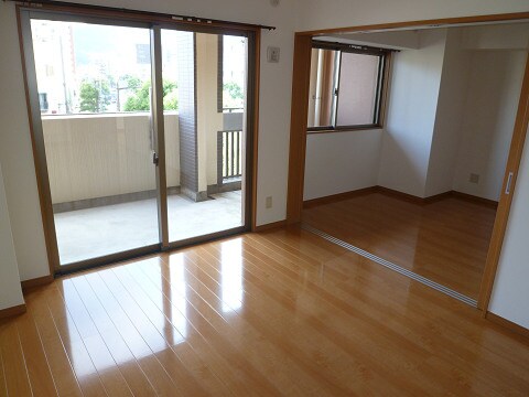 物件内観写真13　(居室)