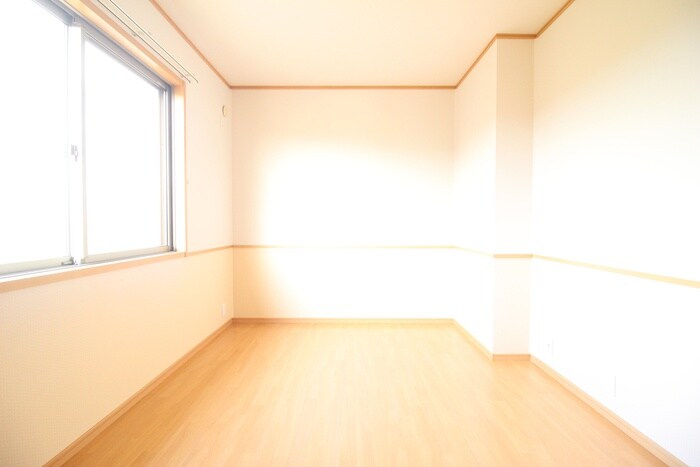 物件内観写真5　(居室)