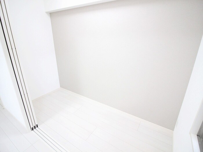 物件内観写真6　(居室)