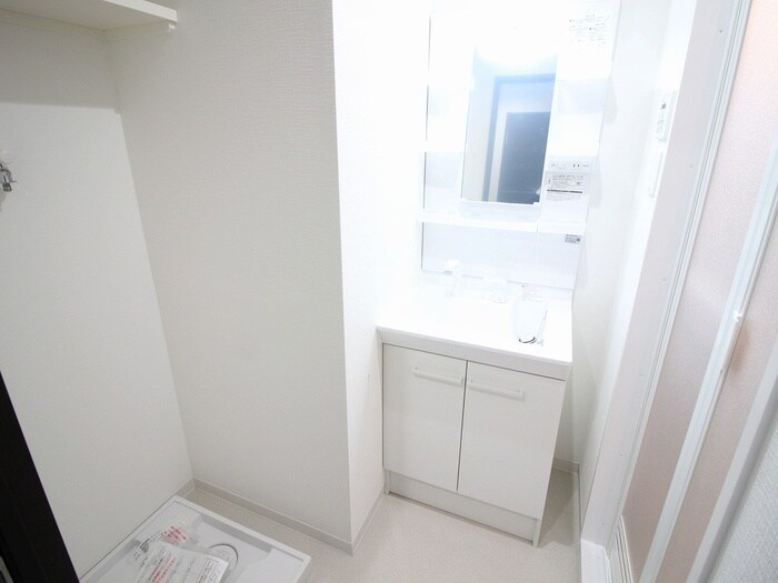 物件内観写真8　(洗面)