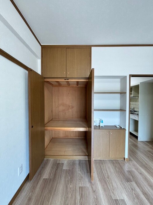 物件内観写真9　(収納)