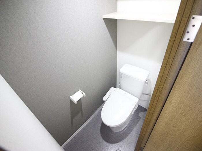 物件内観写真10　(トイレ)