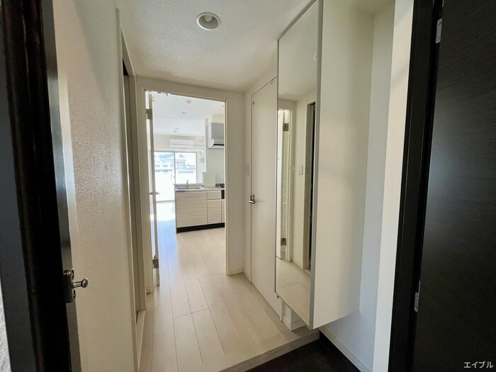 物件内観写真19　(廊下)