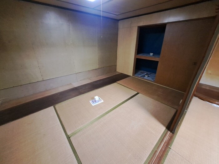 物件内観写真13　(居室)