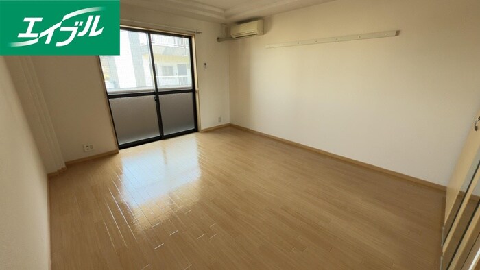 物件内観写真17　(居室)