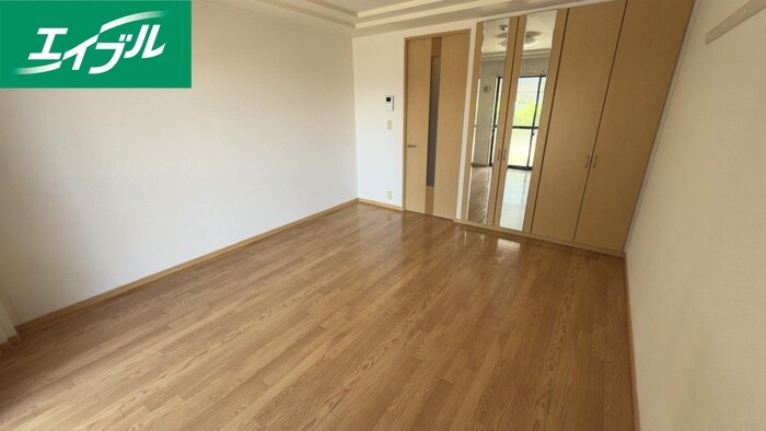 物件内観写真18　(居室)