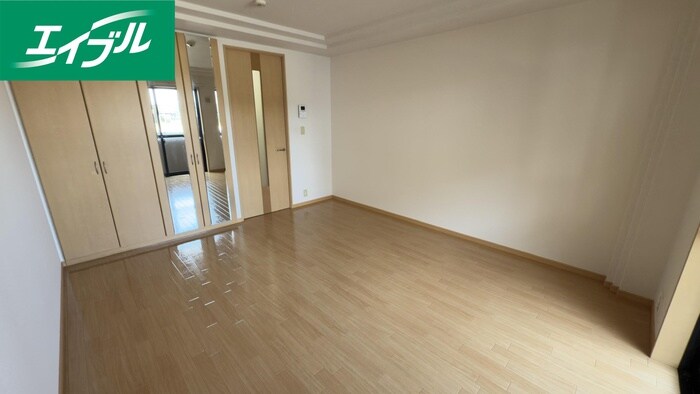 物件内観写真18　(居室)