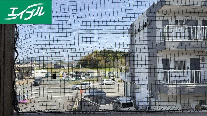 物件内観写真22　(室内からの展望)