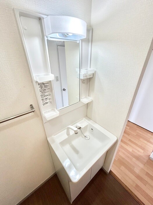 物件内観写真9　(洗面)