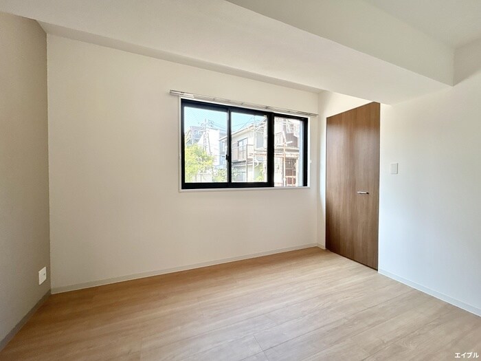 物件内観写真10　(居室)