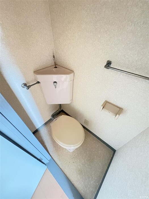 物件内観写真13　(トイレ)