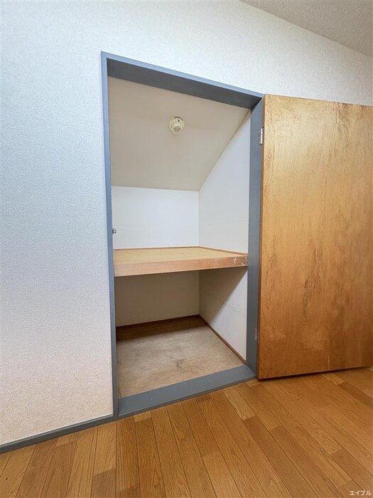 物件内観写真18　(収納)