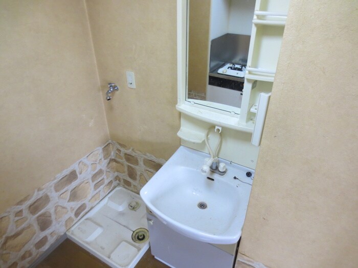 物件内観写真8　(洗面)