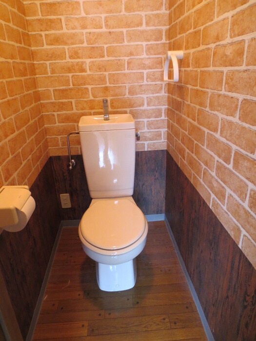 物件内観写真10　(トイレ)