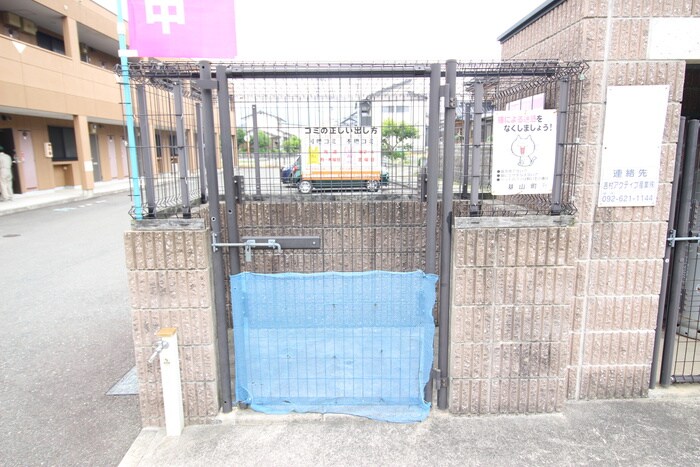 物件外観写真6　(建物設備)