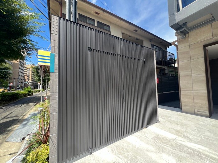 物件外観写真6　(建物設備)