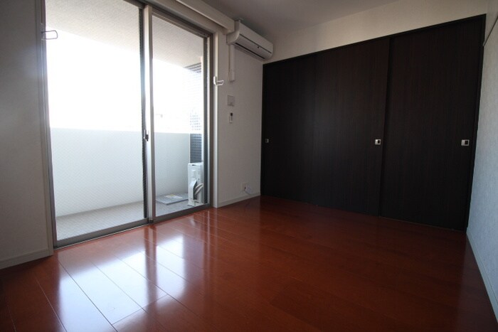 物件内観写真18　(居室)