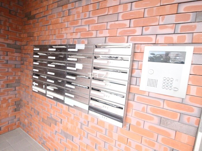 物件外観写真6　(建物設備)